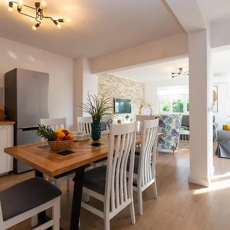 Lovely In * Pridraga